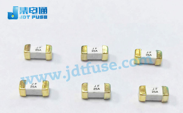 一次性贴片保险丝